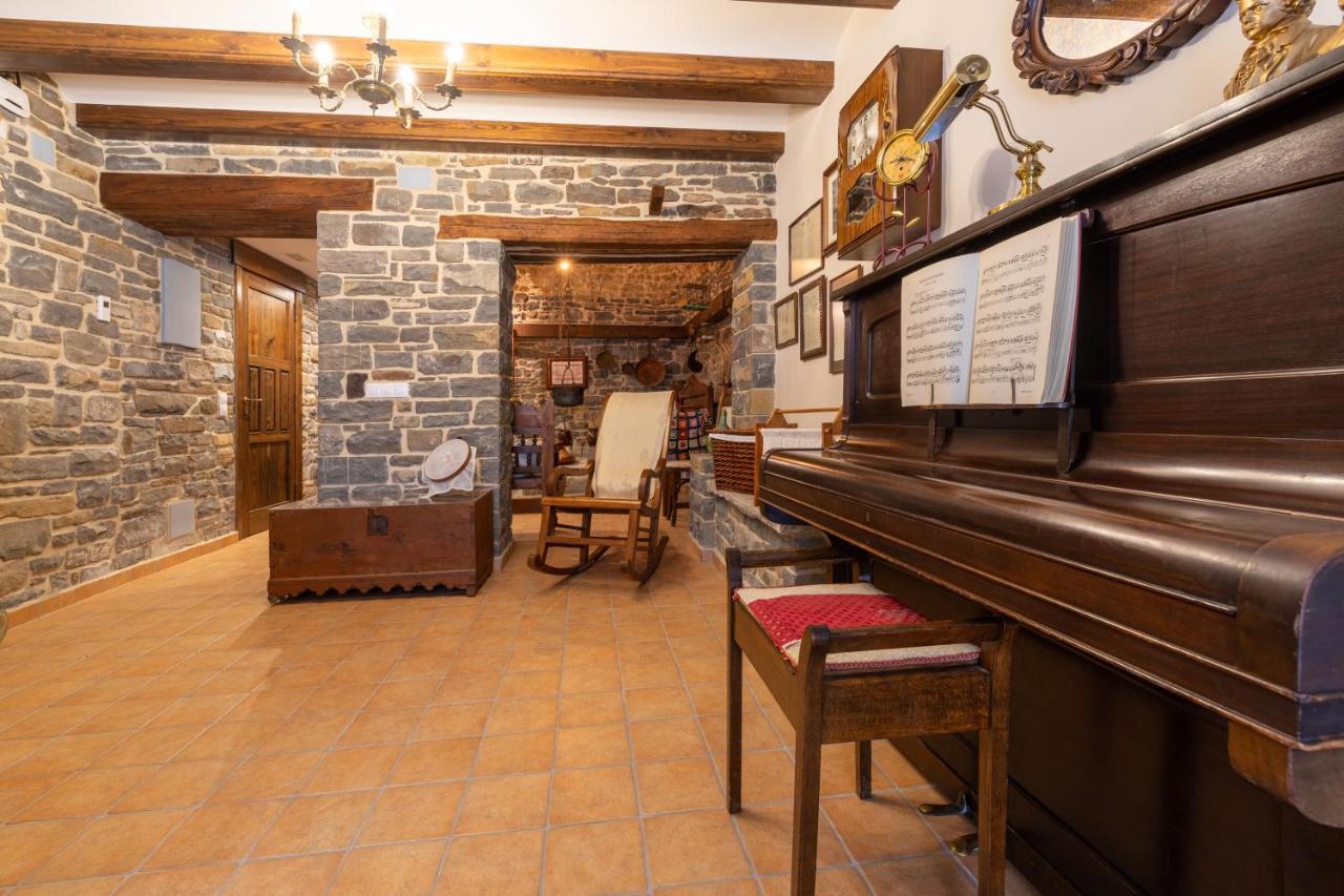 Casa Dieste * Boltaña